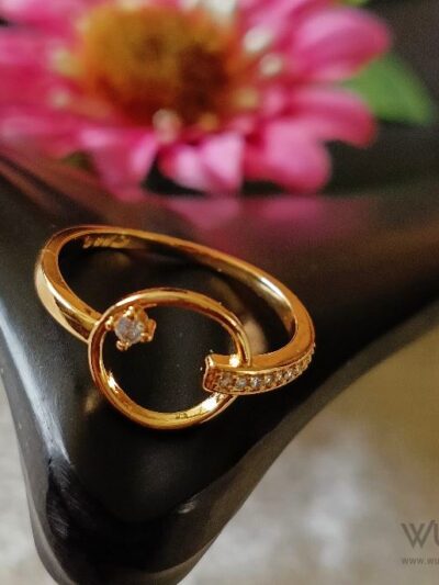 Gold Plated Circle Shaped Finger Ring - WRA1021